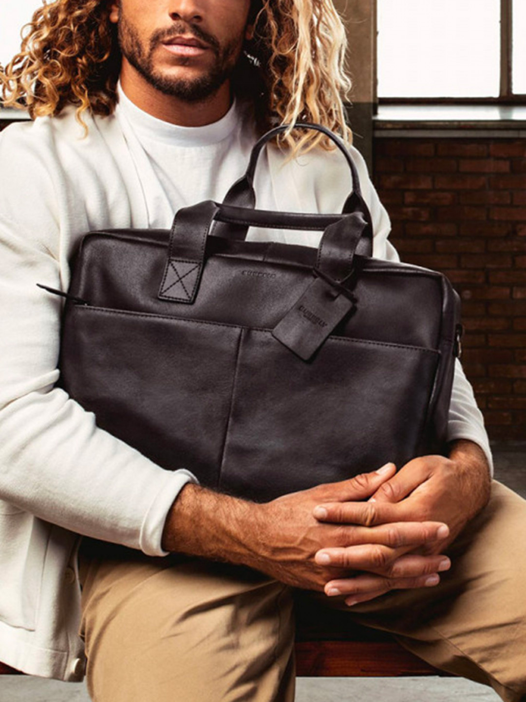 Pánská kožená taška na notebook Burkely Josse – černá